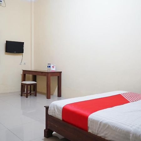באליקפאפאן Oyo Flagship 1034 Pondok Mulia Guest House Syariah מראה חיצוני תמונה