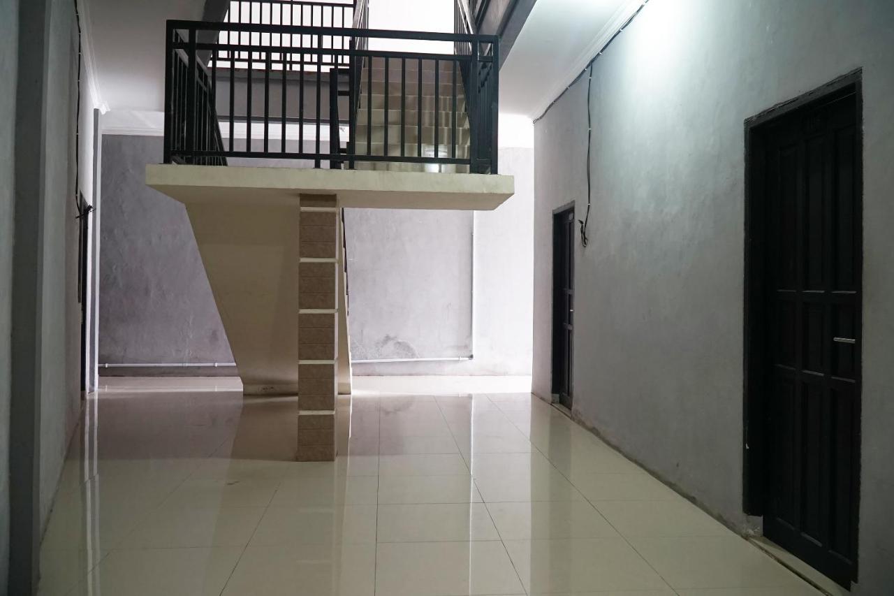 באליקפאפאן Oyo Flagship 1034 Pondok Mulia Guest House Syariah מראה חיצוני תמונה