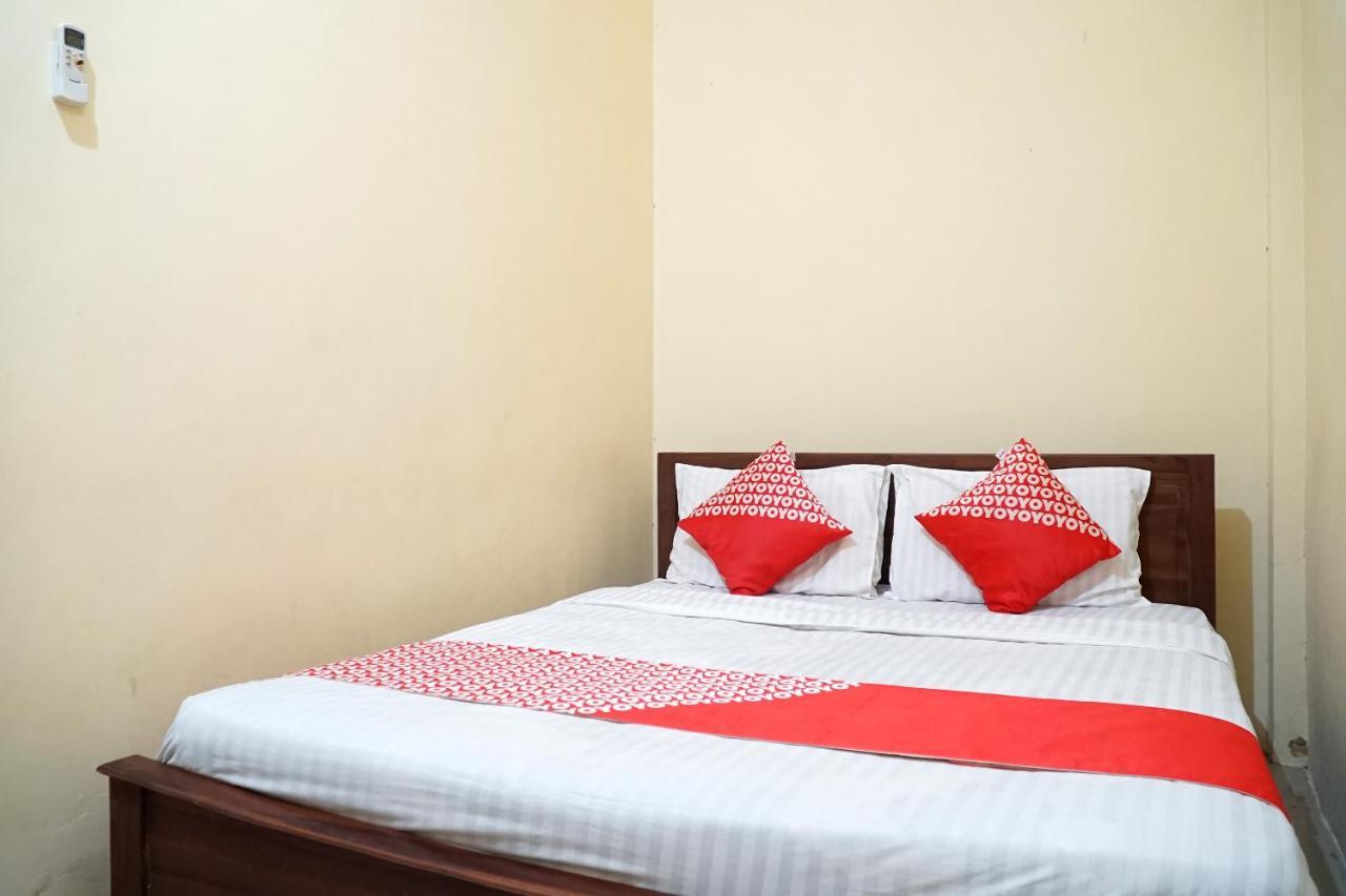 באליקפאפאן Oyo Flagship 1034 Pondok Mulia Guest House Syariah מראה חיצוני תמונה