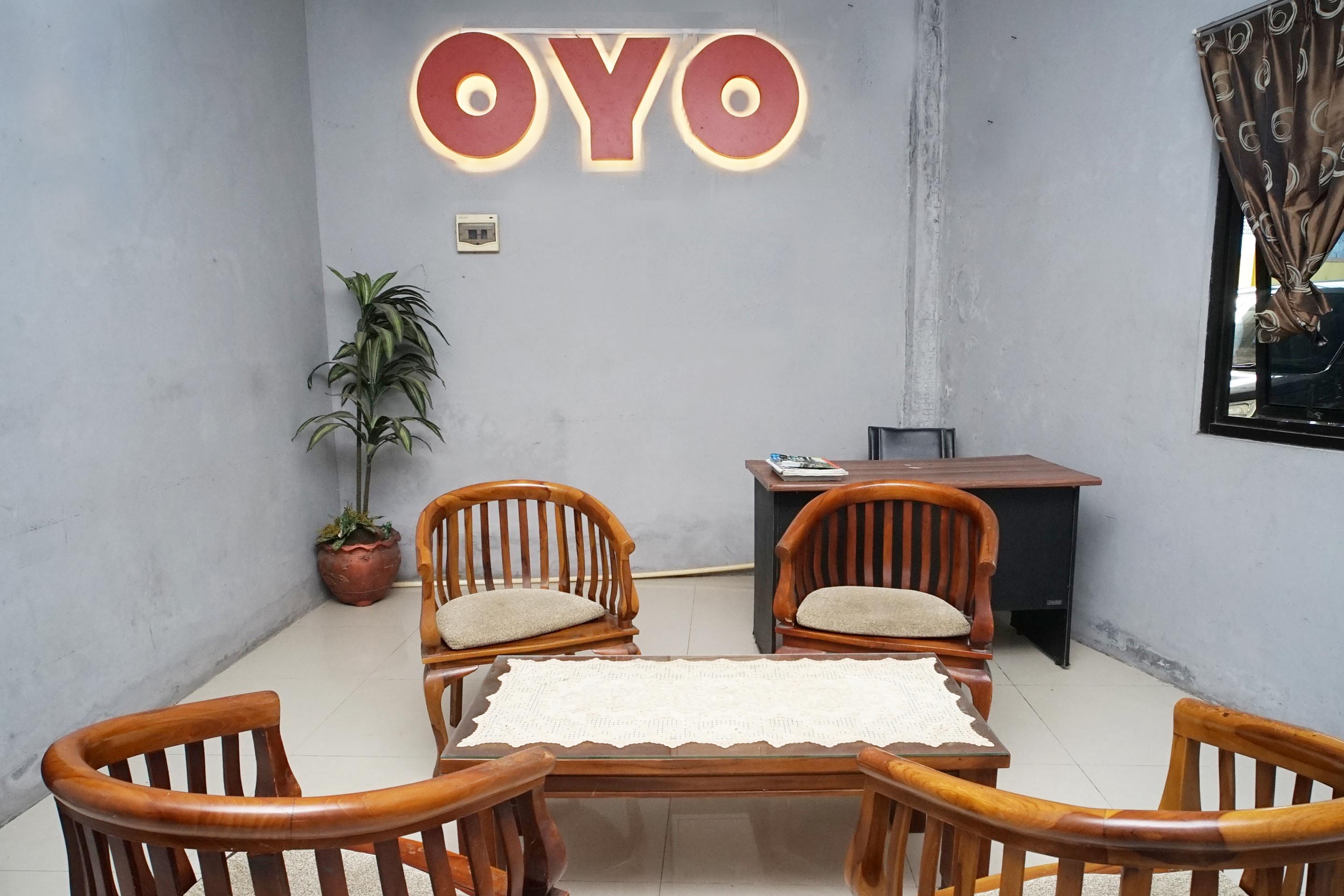 באליקפאפאן Oyo Flagship 1034 Pondok Mulia Guest House Syariah מראה חיצוני תמונה